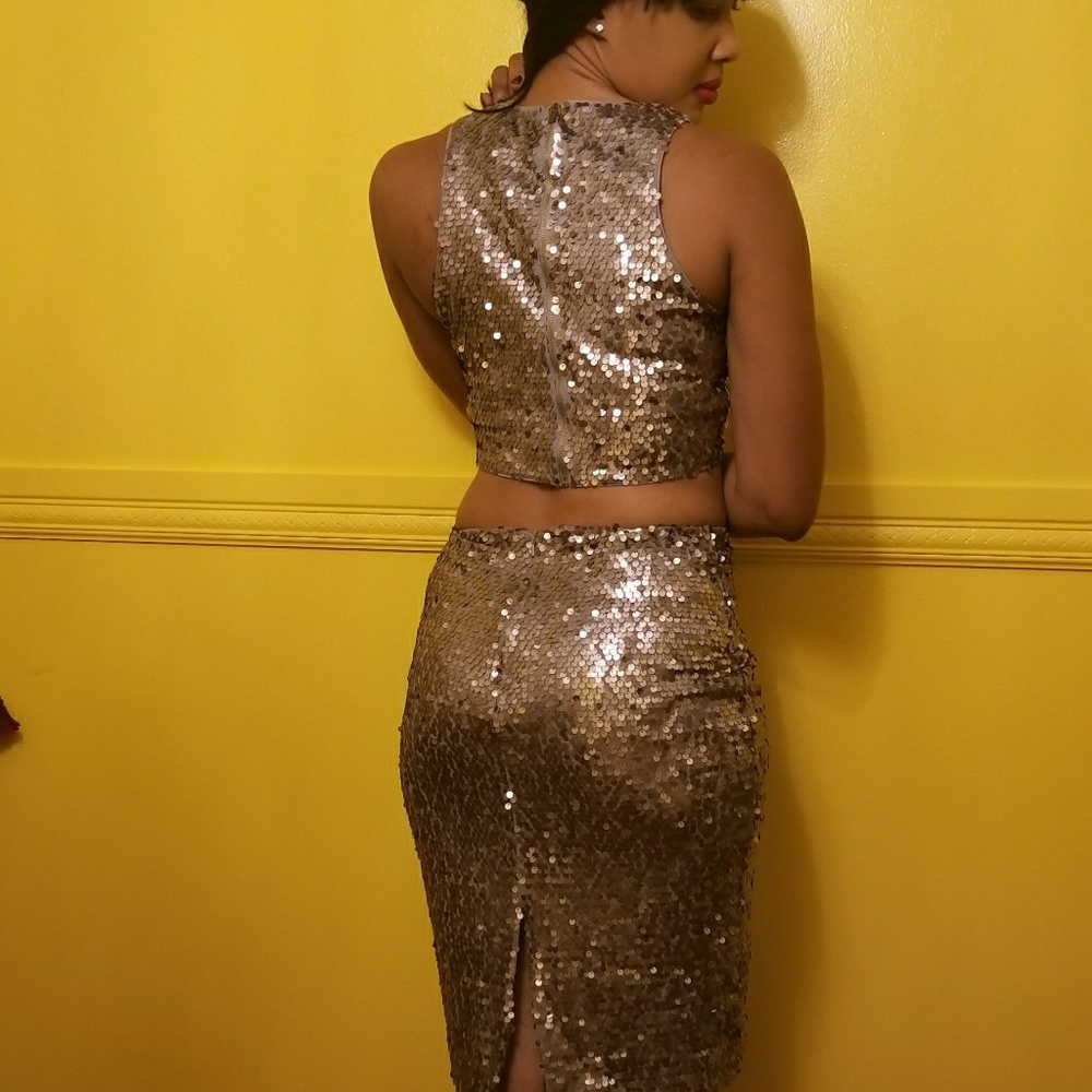 Express Sequined Set - image 4